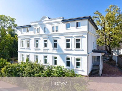 Erstbezug nach Sanierung: 2,5-Zimmer-Wohnung mit eigenem Hauseingang & Garten