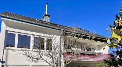 Attraktive 4-Zimmer Wohnung mit Balkon im 1. OG in Fellbach