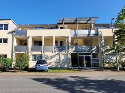 3-Zimmerwohnung in begehrter UNI-Lage – große Terrasse, Gartenanteil & Stellplätze