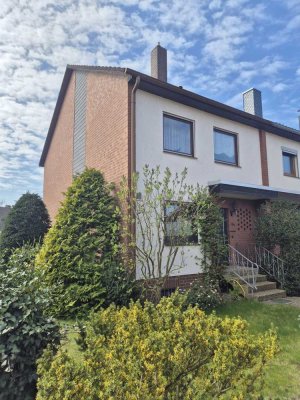 Reihenendhaus mit Garage in sehr guter Lage von Lehrte