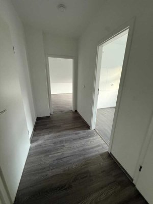 Sanierte 2,5-Zimmer Wohnung in ruhiger Seitenstraße