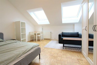 VOLL-MÖBLIERTE-1-ZIMMER-WOHNUNG IM 9.BEZIRK!