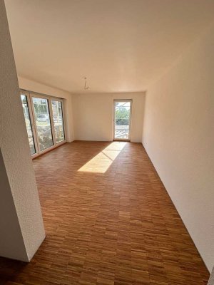 Exklusive 2-Zimmer-Erdgeschosswohnung mit EBK in Isingen