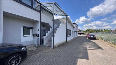 Charmante 2-Zimmer-Wohnung mit großer Terrasse & idyllischem Außenbereich in Lauenburg!