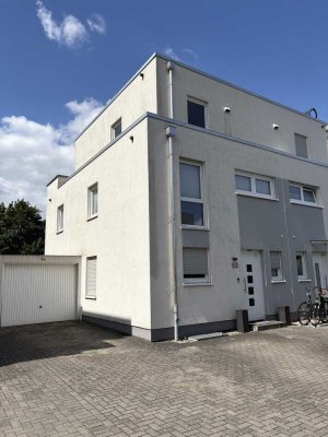 Exklusives, modernes Reihenendhaus in Krefeld-Inrath – ca. 142 m² Wohnfläche, 260 m² Grundstück, 3