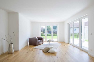Neubau - freundliche 2-Zimmer-Wohnung mit großem Balkon