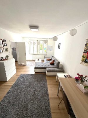Schöne 3-Zimmer Wohnung in Top Sanderau Lage ab 15.08. / 2er WG möglich! Küche vorhanden!