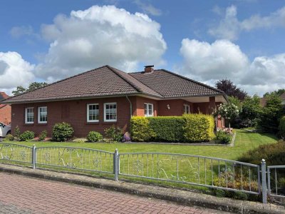 Großer Winkelbungalow mit ebenerdiger Wohnfläche