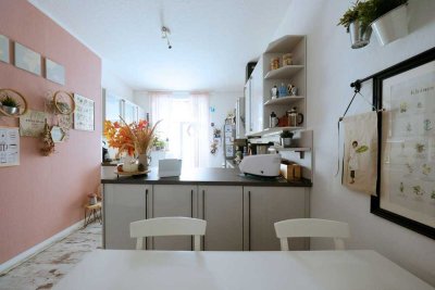 Charmante Altbauwohnung mit Balkon – 102 m², 2 Bäder, Essen-Holsterhausen nahe Rüttenscheid