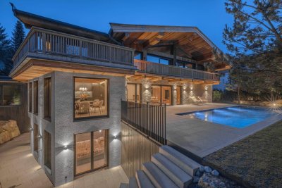 "Wiesenlodge": einzigartige Gartenwohnung mit privatem Pool