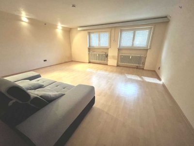 Unterbrunn - 3,5 Zimmer-Wohnung ca. 102 qm ** mit eigener Dachterrasse