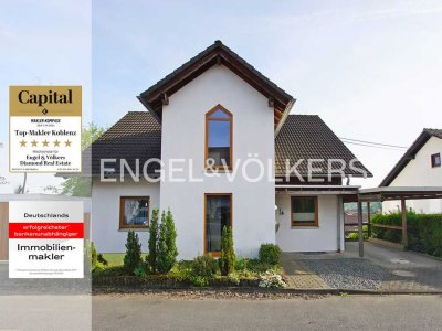 Ökologisch erbautes Einfamilienhaus mit Einliegerwohnung in Melsbach mit Fernblick