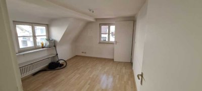 3-Zimmer-Wohnung mit großer Terrasse in Stuttgart Degerloch