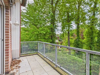 Modernisierte Wohnung mit Garage in erstklassiger Lage