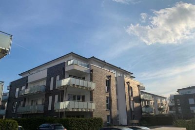 2-Zimmer-Penthouse-Wohnung mit moderner Einbauküche und großer Dachterasse