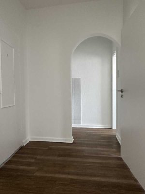 2 Zimmer mit Pantryküche - kurzfristig beziehbar - WG geeignet!