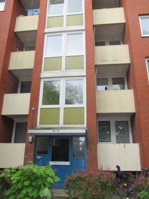 Vermietete 4 Zi.-ETW mit 2 Balkonen im 3.OG in Emden-Barenburg
