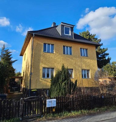 Berlin-Köpenick-Müggelheim - Haus zum Selber fertigmachen-MFH mit 3 Wohnungen