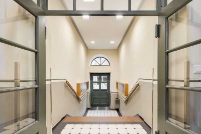 Luxuriöse 4-1/2-Zimmer-Altbauwohnung mit Balkon im Herzen von Haidhausen