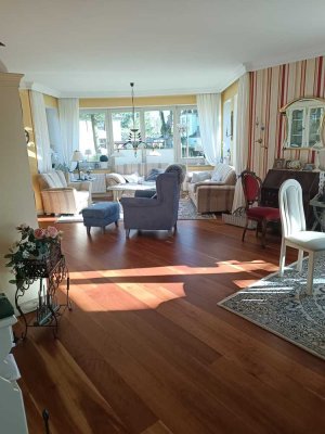 399000€ - Itzehoe-Dichterviertel, Kontakt eBay, 125 m²  4.0 Zi. Wohnung Garage, Balkon, Keller