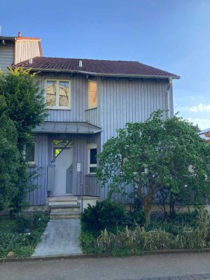 Traumhaftes Split-Level-Reiheneckhaus in Holzbauweise mit Garten in Inningen