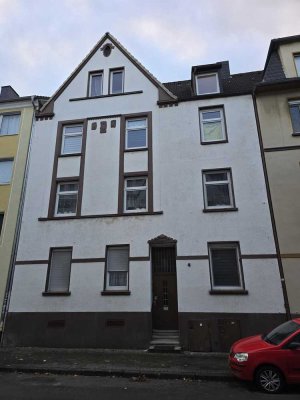 Kompakte Singlewohnung mit Einbauküche - ideal für Studenten in Bochum-Riemke
