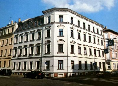 Helle 2-Zimmer-Dachgeschosswohnung mit Balkon in Leipzig