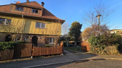 1 Familien-Reihenendhaus im Buckenberg
