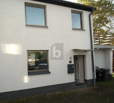 KLEINES HAUS LIEBEVOLL RENOVIERT, SOFORT BEZIEHBAR