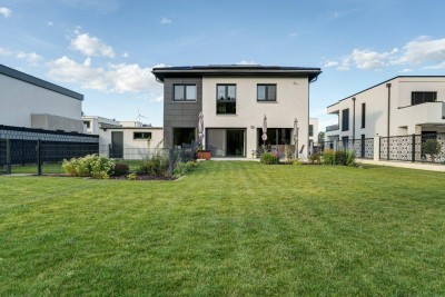 So viele Highlights dass diese gar nicht in die Überschrift passen! Unbedingt ansehen!