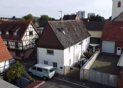 Teilsaniertes Fachwerkhaus in Maintal-Bischofsheim