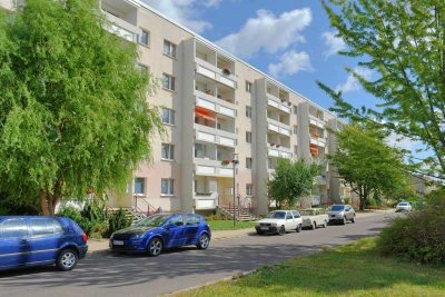 3-Raum-Wohnung mit Dusche und Aufzug - ab Mitte Juli!