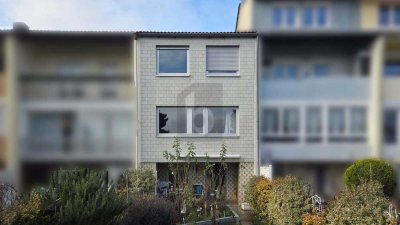 FELDRANDLAGE MIT POTENZIAL