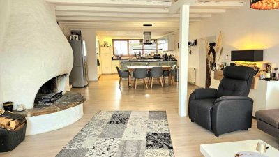 Wohnkomfort & Lebensqualität :            260 m² ebenerdige Gartenwohnung