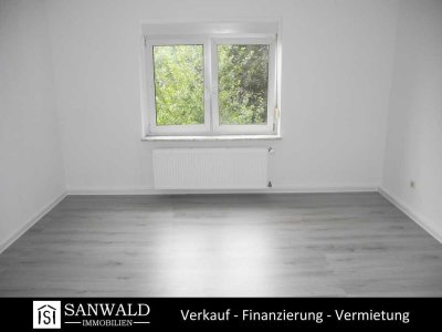 2,5-Zimmer mit eigenem Garten und KFZ-Stellplatz