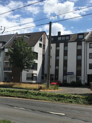 Großzügige 4-5-Zimmer Maisonette-Wohnung (EG & UG) in Köln-Klettenberg mit 2 Stellplätzen