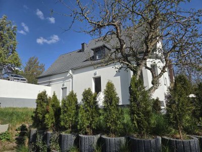 Doppelhaushälfte zur Vermietung – Alt und Jung unter einem Dach