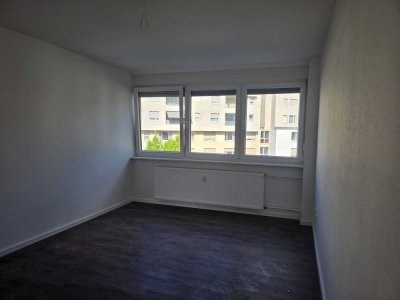 Stilvolle sanierte 2-Zimmer Wohnung mit Einbauküche in Mannheim