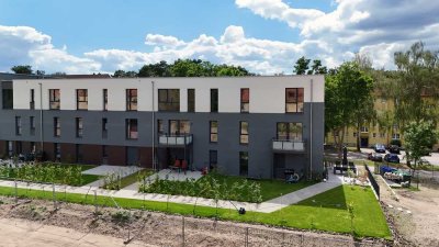 2 ZKB mit Terrasse und Garten - hell und modern