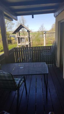 schöne EG Wohnung mit großem Balkon in ruhiger Lage.