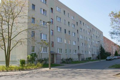 Gut geschnittene 3-Zimmer Wohnung mit Balkon!