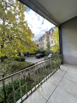 Großzügige 4-Zimmer Wohnung mit Balkon in Karlsruhe Weststadt