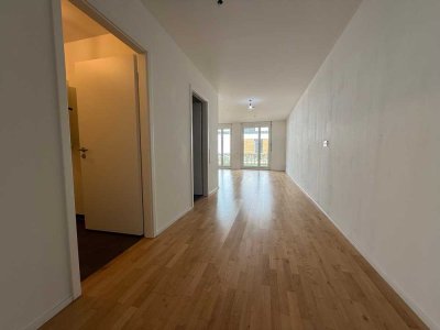 MILANEO: Geräumiges 1-Zimmer-Apartment mit Terrasse