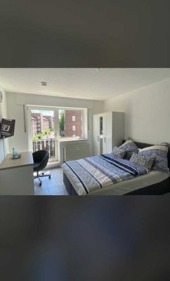 Voll möbliertes Studio-Apartment - Fully Furnished Studio Apartment