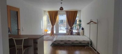 Big room mit Garten + private Küche . Check description