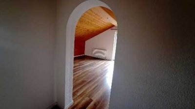 2-Zimmer-DG-Wohnung mit EBK in Bad Kohlgrub