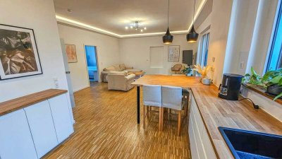 Stilvolle und voll möblierte 3-Zimmer-Wohnung im Herzen von Gerlingen