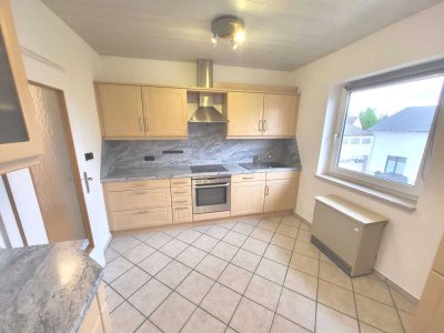 Ruhige und helle 3,5 Zimmer Wohnung im 1. OG in Moosburg Neustadt