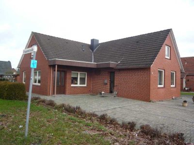 Modernisiertes Einfamilienhaus in Ostrhauderfehn mit 6 Zimmern
