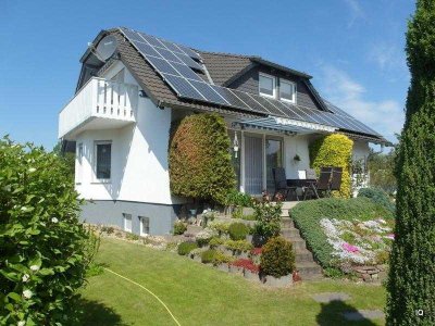 Wohnen in ruhiger und grüner Lage * sonnige Terrasse & Garten* zzgl. 86 m² Nutzfläche im Souterrain